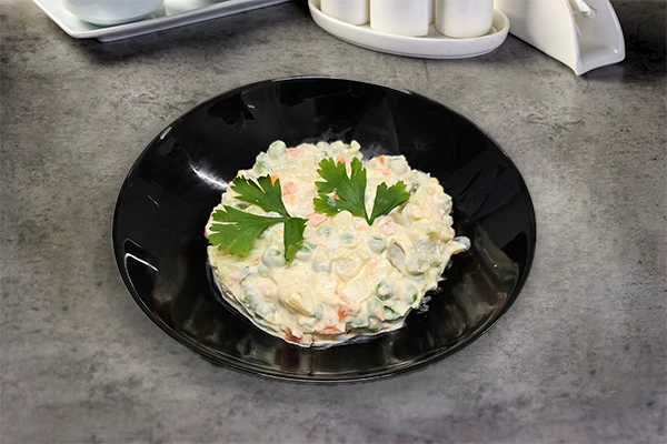 FRANCUSKA SALATA